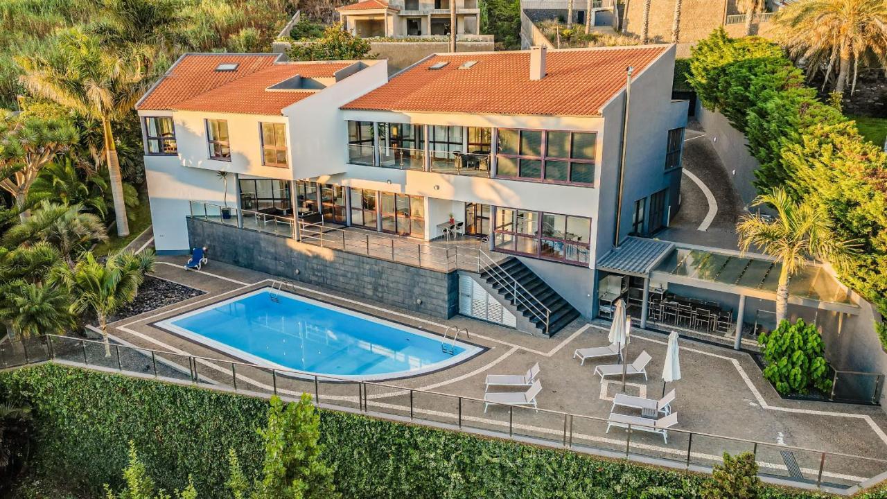 Ample Villa With Pool And Gorgeous Ocean View Funchal (Madeira) Exterior foto