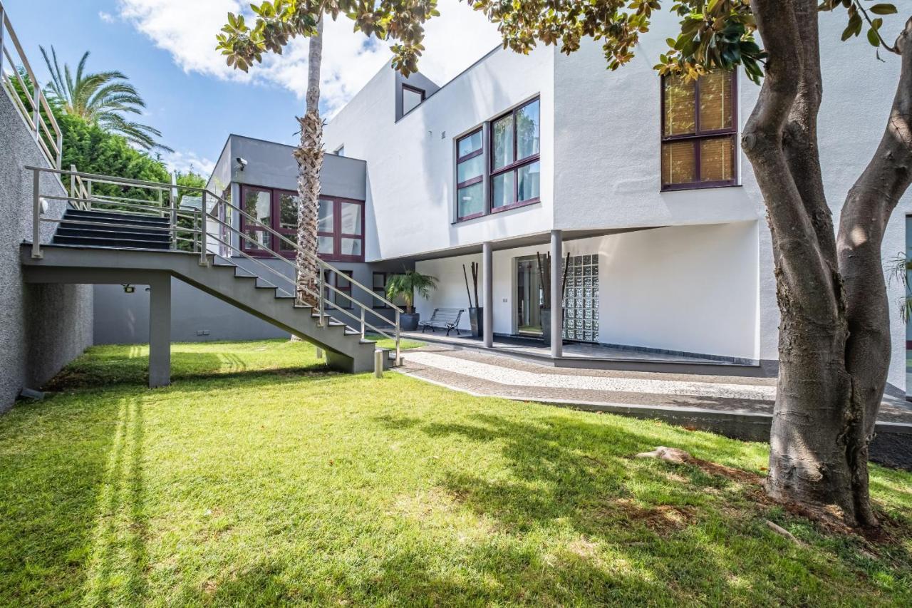 Ample Villa With Pool And Gorgeous Ocean View Funchal (Madeira) Exterior foto