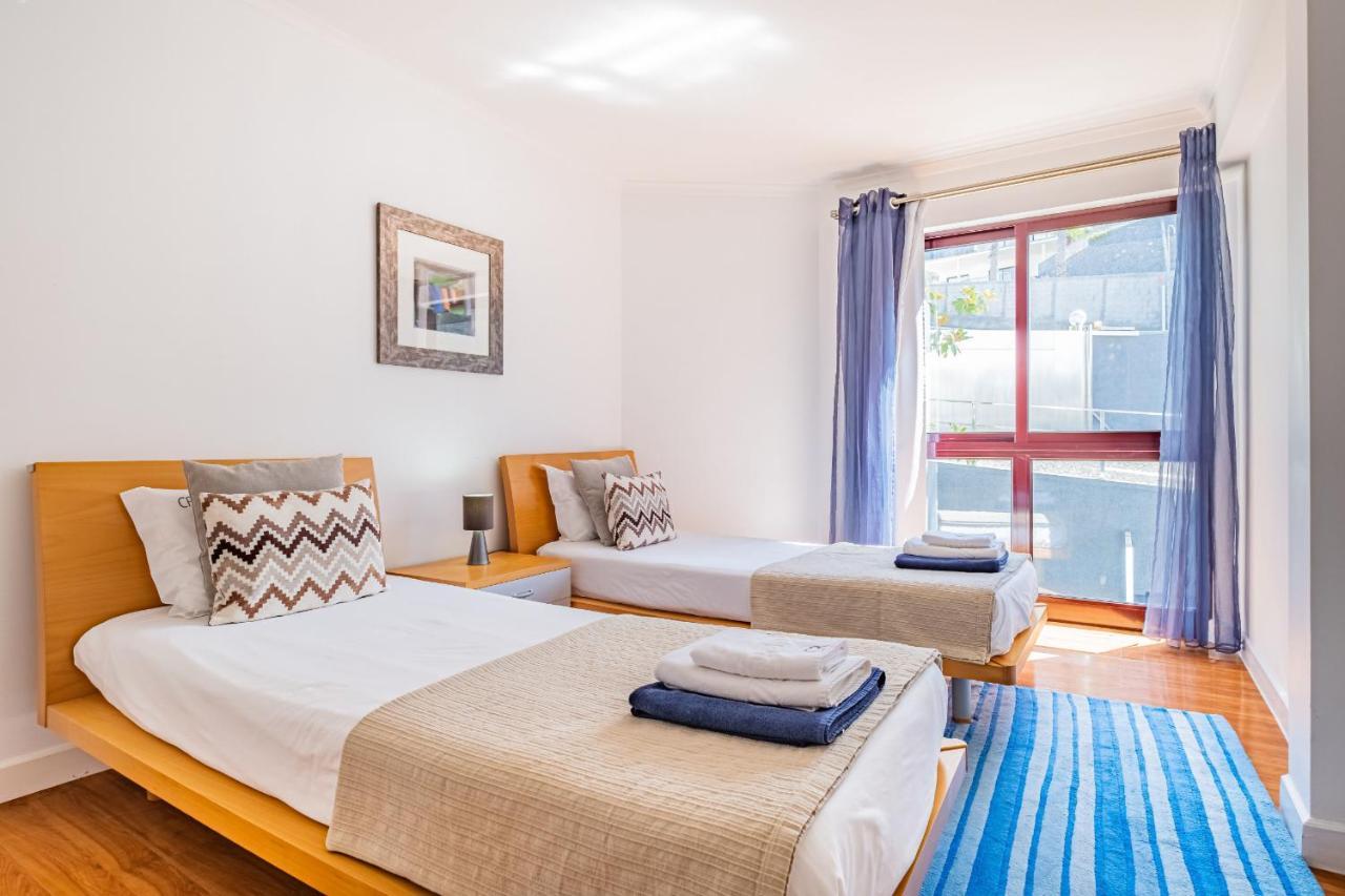 Ample Villa With Pool And Gorgeous Ocean View Funchal (Madeira) Exterior foto