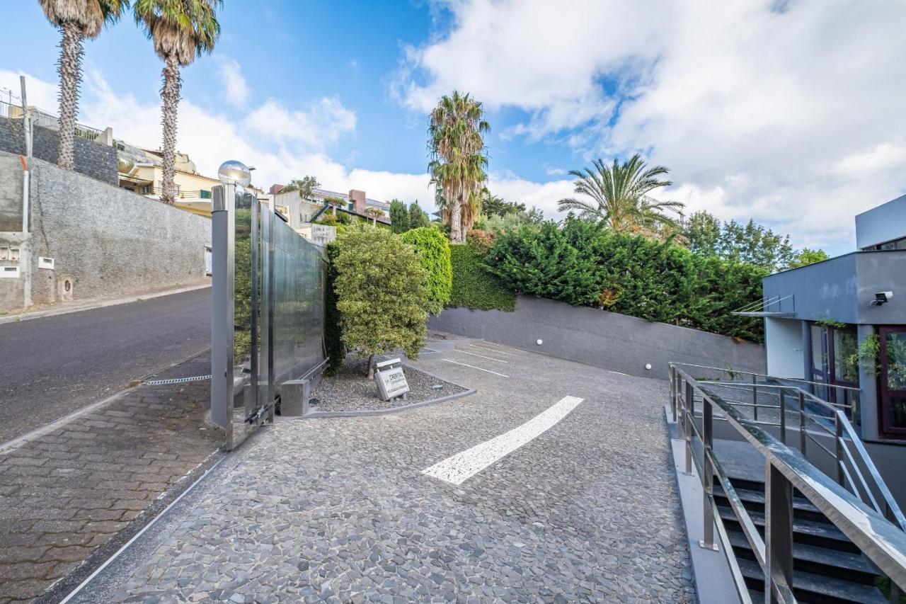 Ample Villa With Pool And Gorgeous Ocean View Funchal (Madeira) Exterior foto