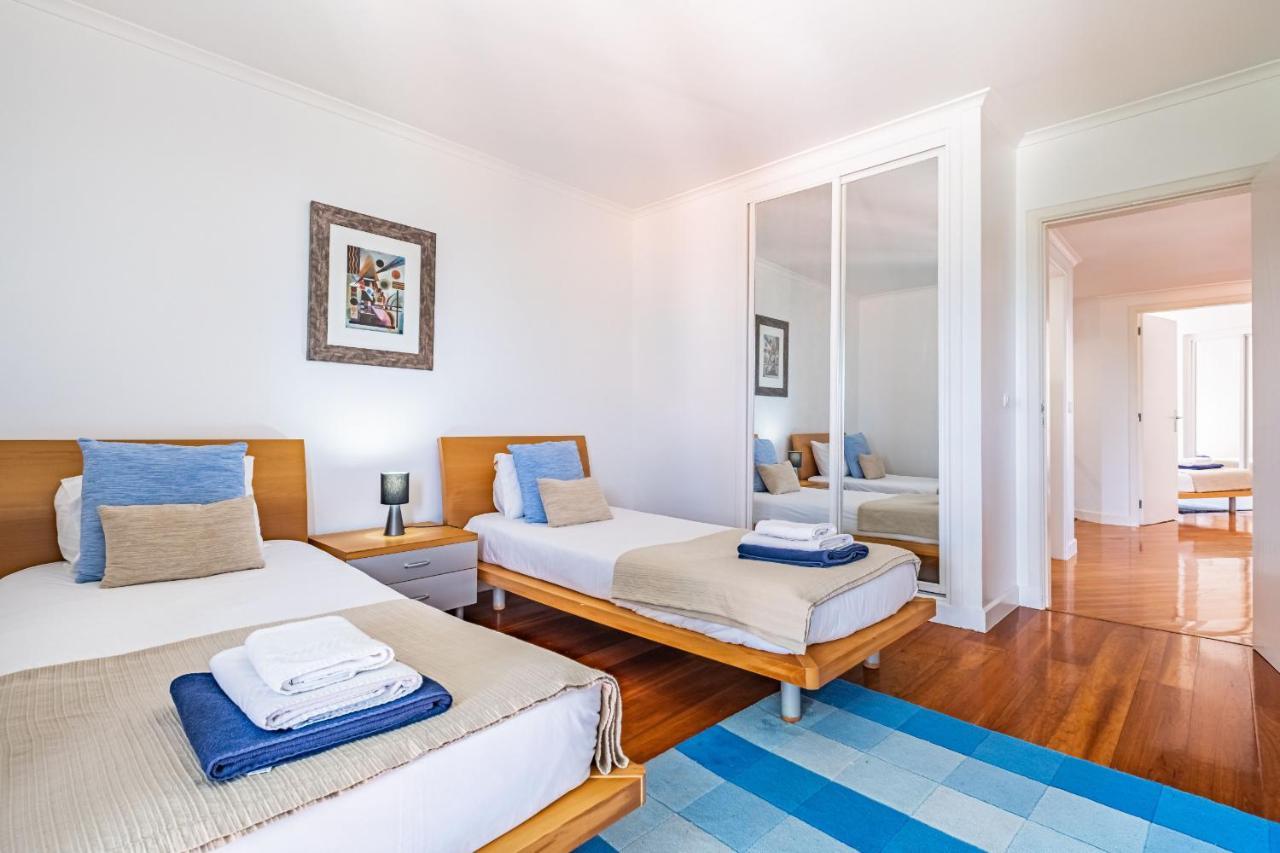 Ample Villa With Pool And Gorgeous Ocean View Funchal (Madeira) Exterior foto