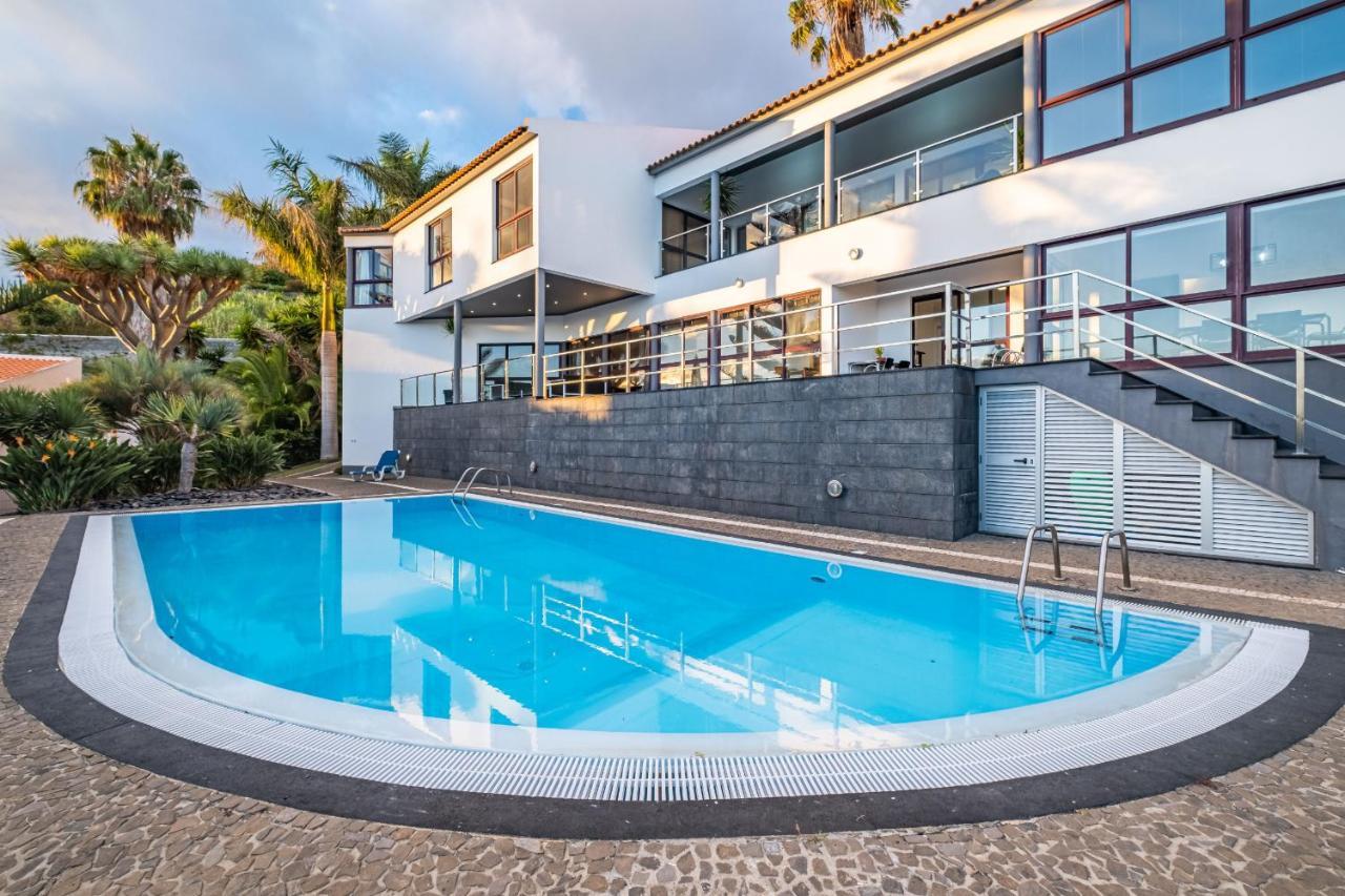 Ample Villa With Pool And Gorgeous Ocean View Funchal (Madeira) Exterior foto