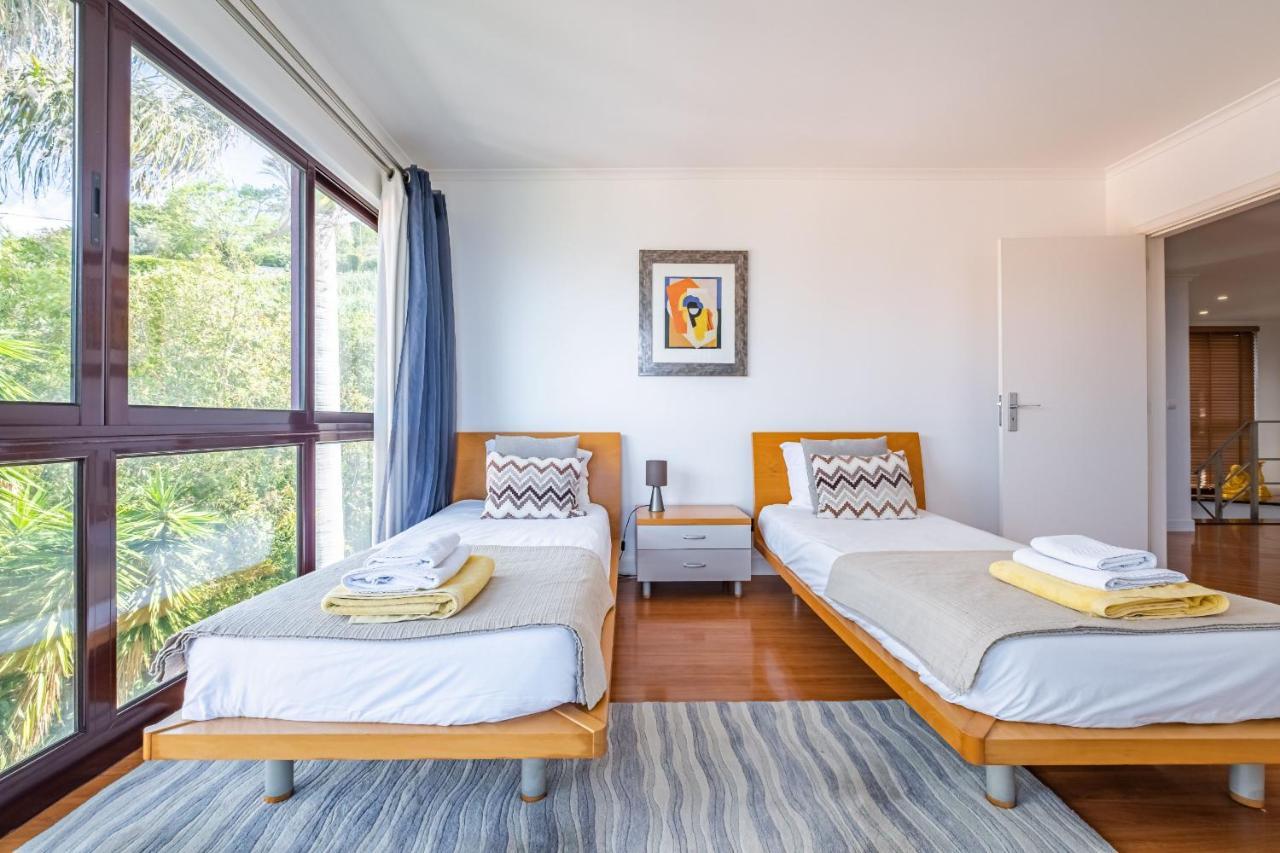 Ample Villa With Pool And Gorgeous Ocean View Funchal (Madeira) Exterior foto